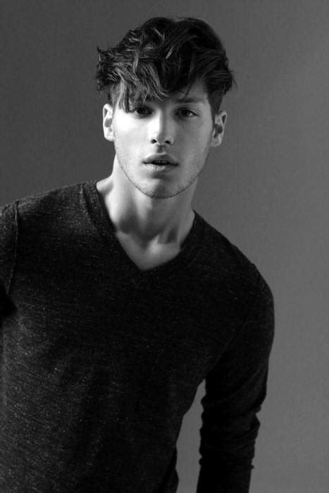 40 Mens Haircuts For Straight Hair Masculine Hairstyle Ideas