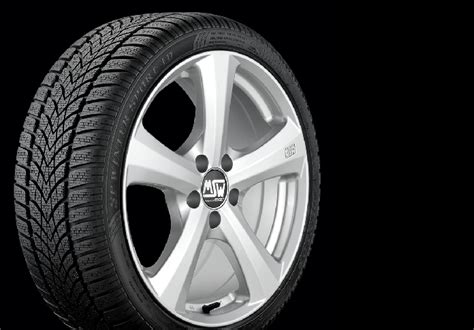 These Are the Best Two Winter Tires For the Toyota Prius | Torque News