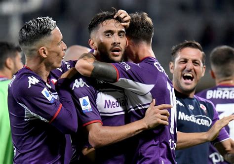 Martínez Quarta titular y gol de Nicolás González en Fiorentina