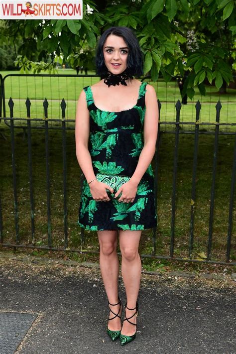 Maisie Williams Maisie Williams Nude Instagram Leaked Photo
