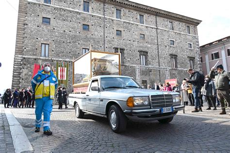 San Valentino Solenne Pontificale Del Vescovo Soddu Le Foto Terni Life