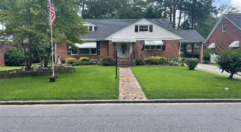 703 South St W Ahoskie Nc 27910 Mls 100434786 Redfin
