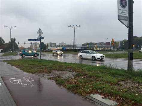 Sosnowiec Budowa linii tramwajowej w Zagórzu Wycięto drzewa przy