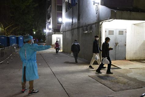 疫情消息｜污水檢測陽性 沙田博康邨博文樓圍封強檢 消費券專頁