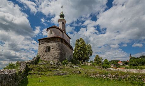 Slovenia / Slowenien: Kamnik | The Mali grad chapel in Kamni… | Flickr