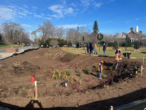 Southampton Village Installs New Bioswale At Corner Of Windmill And