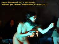 Naked Denisa Pfauserová in Mordparta