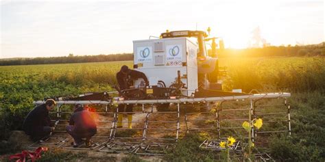 Fenaco Und Cropzone Vereinbaren Strategische Zusammenarbeit Und