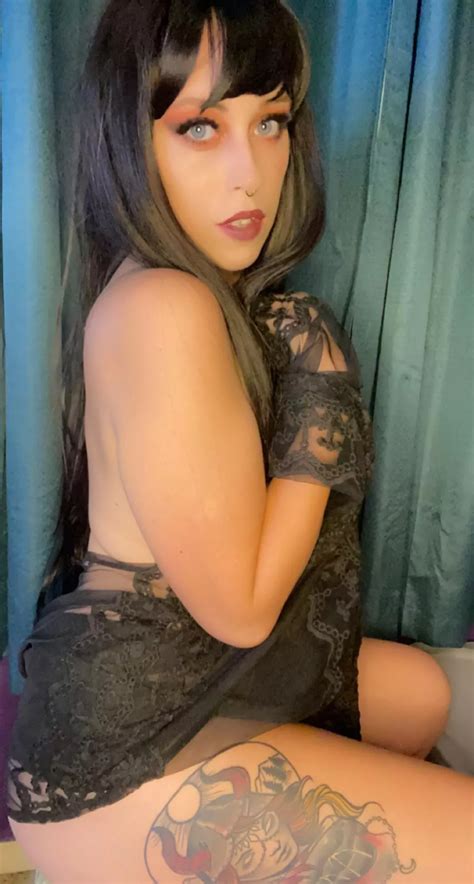 playing dress up ðŸ nudes SceneGirls NUDE PICS ORG