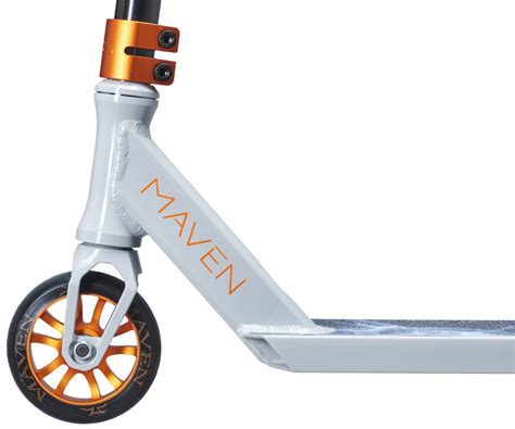 Ao Scooters Maven