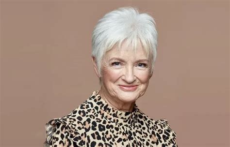 Hairstyles For Women Over 70 Years Old