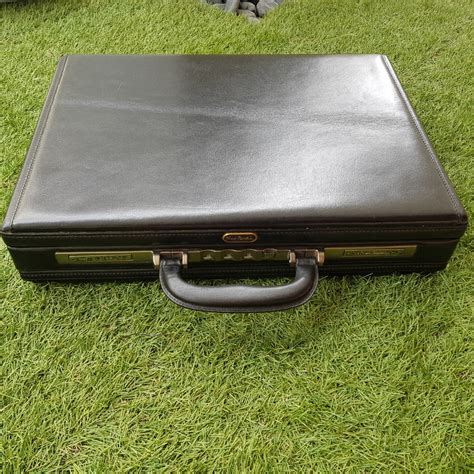 Vintage Briefcase, Luxury, Bags & Wallets on Carousell