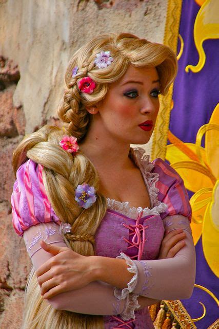 Rapunzel Disney Face Characters Disney Princess Cosplay Disney Tangled