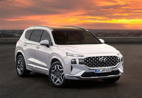 Hyundai Santa Fe Ganha Visual Chamativo E Luzes Diurnas Em T