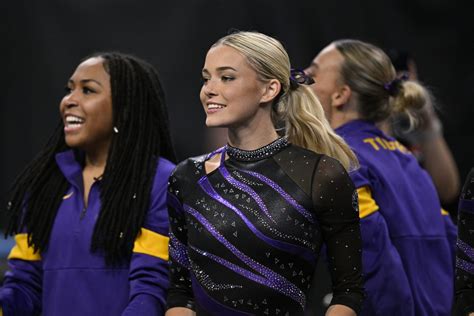 PIC Ex LSU Star Olivia Dunne Poses In Blue Bikini While Enjoying