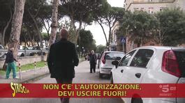 Napoli Parcheggio Selvaggio All Ospedale Cardarelli Striscia La