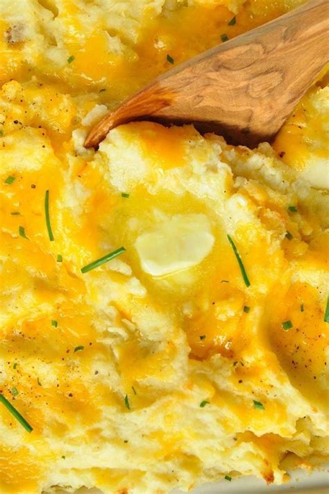 Cheesy Garlic Mashed Potatoes Recipe Cheesy Garlic Mashed Potatoes