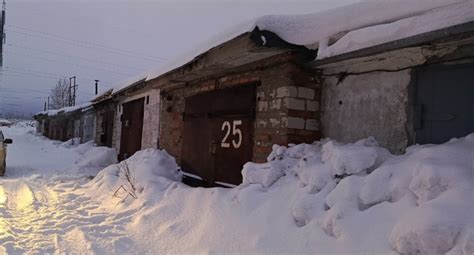 Ищу хозяина этого гаража(25). Или может кто-то знает чей это гараж и ...
