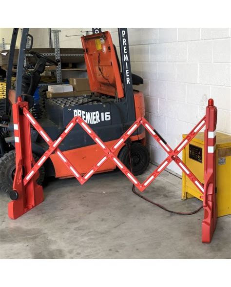 Expandable Safety Barriers Pedestrian Traffic