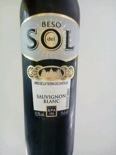 Beso Del Sol Sauvignon Blanc Vivino US