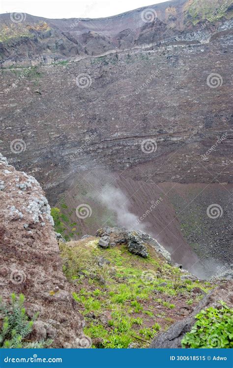 Crater Of Vesuvius Stock Image Image Of Lava Geologic 300618515