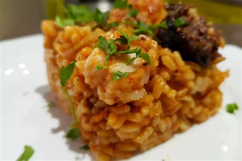 Arroz con carne de cerdo y puré de tomate 1 Recetas Bonapeti net