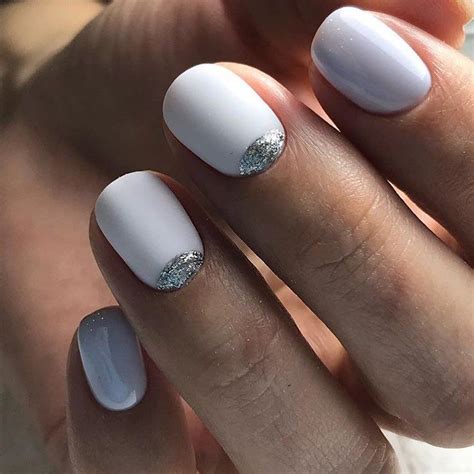 Celebrate The Turn Of Fall To Winter With These Snowy White Nail