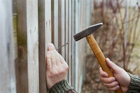 Which Type Of Fencing Is The Easiest To Maintain