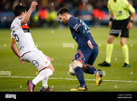 Paris France April 03 Lionel Messi Of Paris Saint Germain R