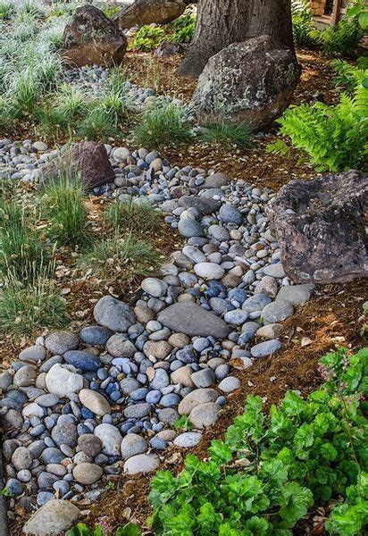 Gorgeous Dry River Creek Bed Design Ideas On Budget River