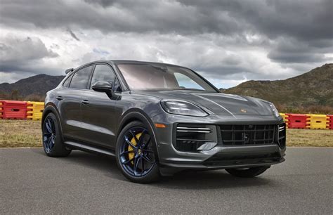 Nuova Porsche Cayenne Restyling Foto E Uscita Autonext