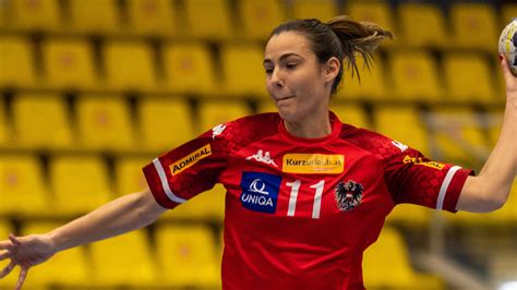 Hb Frauen Verabschieden Sich Mit Sieg Von Corona Wm Sport At