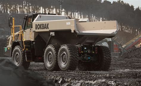 Volvo Ce Tochter Rokbak Neue Marke Positioniert Sich Mit Starkem Profil