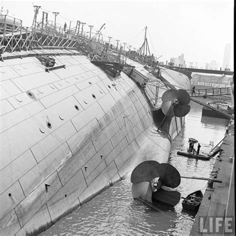 wreck   wilhelm gustloff roceanliner