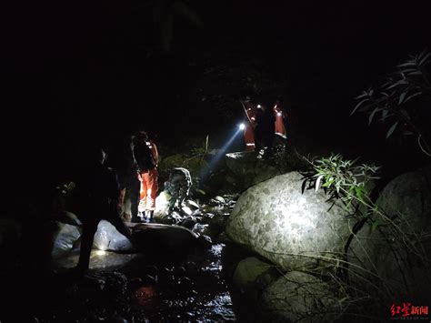 男子五一登赵公山迷路被困悬崖，消防连夜救援赵公山迷路消防新浪新闻