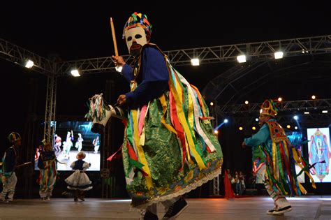 Festival Do Folclore De Ol Mpia Sp