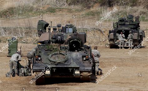 Us Soldiers M2a3 Bradley Infantry Fighting Editorial Stock Photo