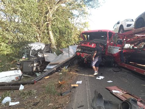 Colision Entre Vehiculos Pesados Dejo Un Paciente Grave Somosacrnet