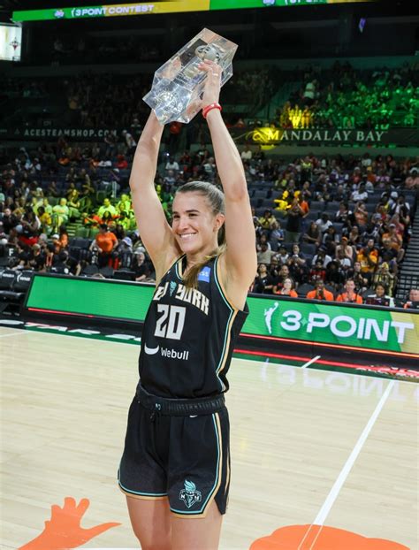 Sabrina Ionescu goes off in historic WNBA three-point competition