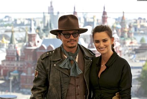 Penelope Cruz Stranger Babe Posing Hot Beautiful Celebrity High Nude Celebrities Mobile