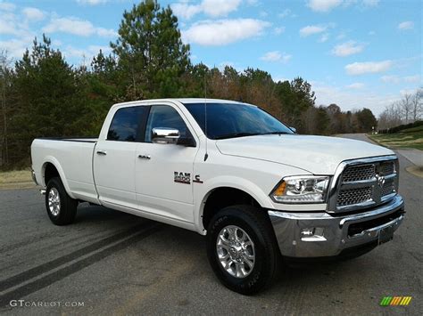 Pearl White 2018 Ram 2500 Laramie Crew Cab 4x4 Exterior Photo 124174649