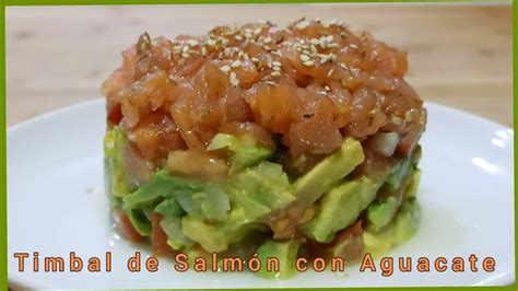 Timbal De Salm N Ahumado Y Aguacate Entrante O Cena Que Se Prepara En