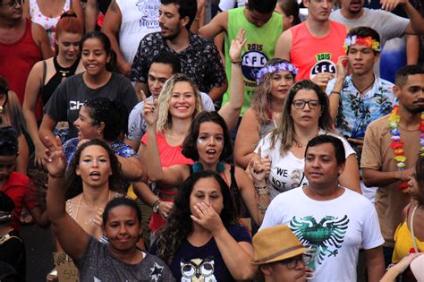 Carnaval Na Esplanada Ferrovi Ria Ag Ncia De Noticias Do Governo De