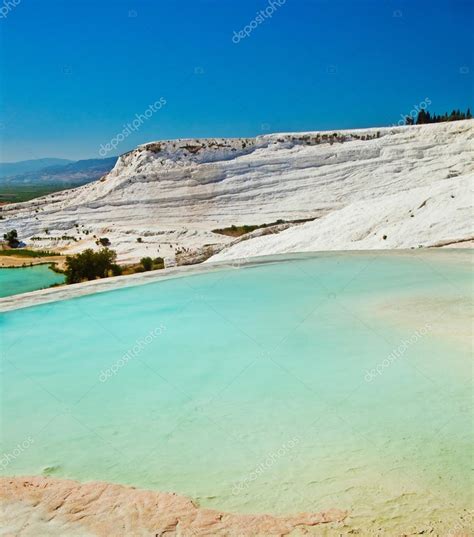 Travertijn Zwembaden En Terrassen Pamukkale Turkije Stockfoto