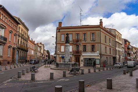 Fontaine Boulbonne in Toulouse, France. Editorial Stock Image - Image of history, view: 182966299