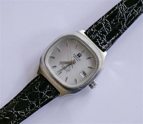 Tissot Seastar Vintage Swiss Quartz Watch | Silver-tone Men's Watch ...