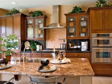 Plants To Put On Top Of Kitchen Cabinets