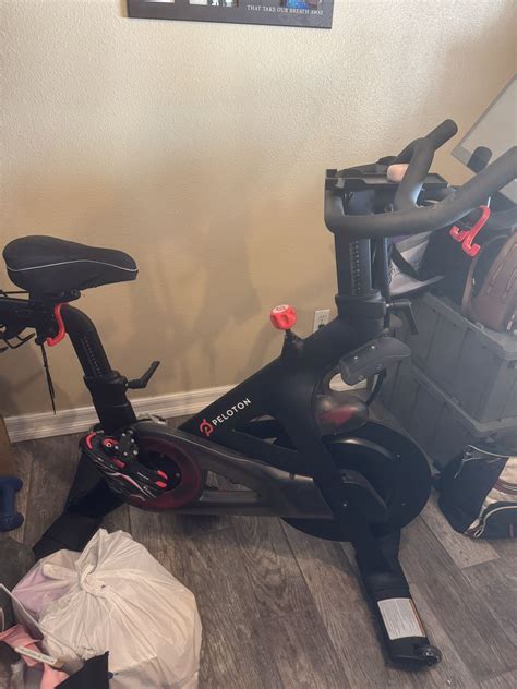 Pelotón Spin Bike for Sale in Banning, CA - OfferUp