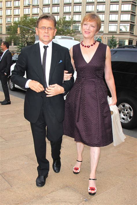 Mikhail Baryshnikov’s Wife: Everything To Know About Lisa Rinehart