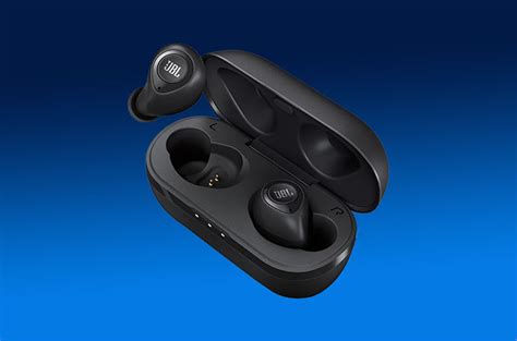 JBL C100TWS true wireless earbuds Images [HD]: Photo Gallery of JBL ...